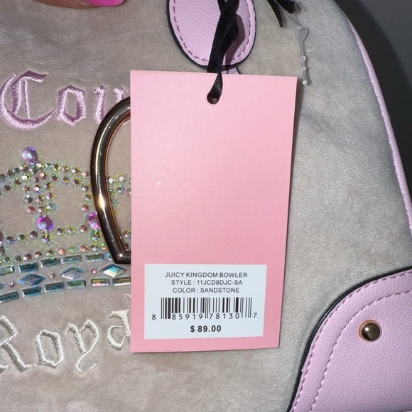 NWT Juicy Couture Juicy Kingdom Bowler in Sandstone and Pink - Picture 5 of 5